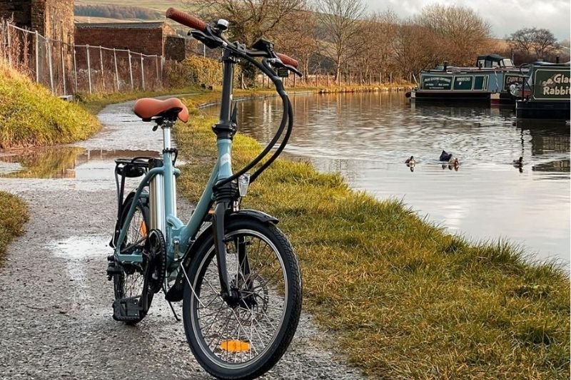 Juicy Bike Compact Plus Electric Bike - Ice/Black - E - Bikes Express
