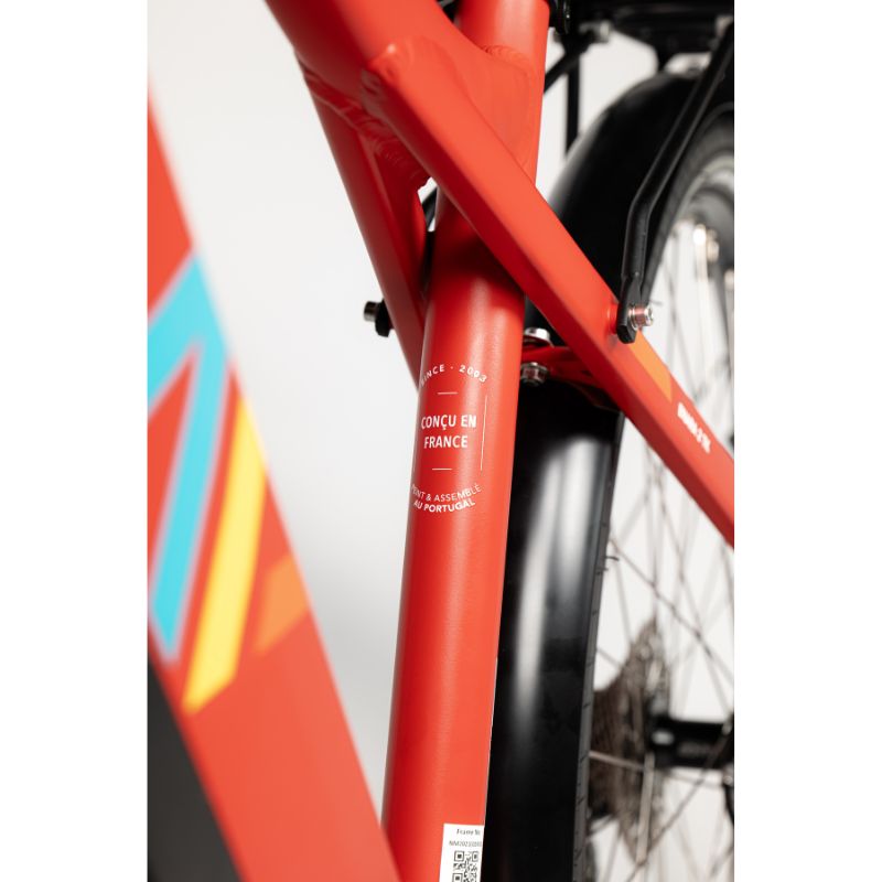 Neomouv Enara 2 TK - Hybrid Electric Bike - Red - Headbadge