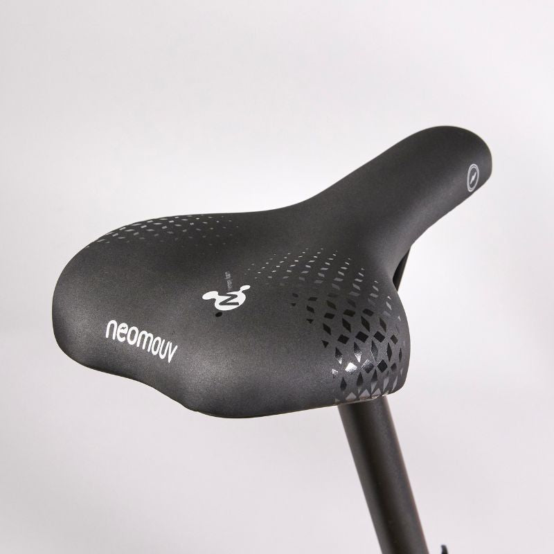 Neomouv Linaria - Step Through Electric Bike - Saddle