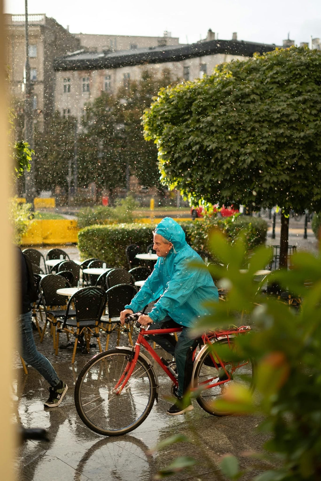 How Waterproof are E-bikes? 10 Electric Bike Maintenance and Riding Tips for Rainy Conditions - E-Bikes Express