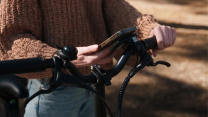 ADO Air Carbon Pro - Lightweight Carbon Folding E - Bike - E - Bikes Express