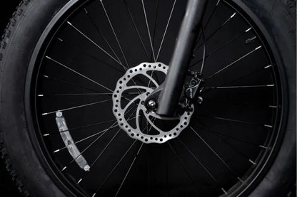 Cyrusher Aura - Hydraulic Disc Brakes