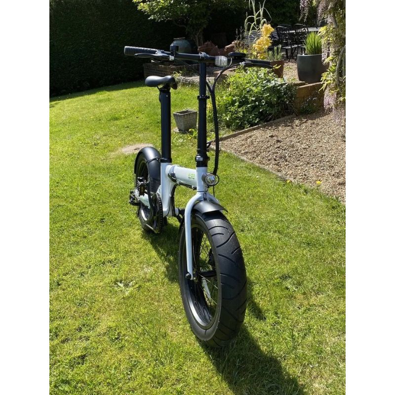 E-Go Max+ - Fat Tyre Folding Electric Bike - White Outside Shot