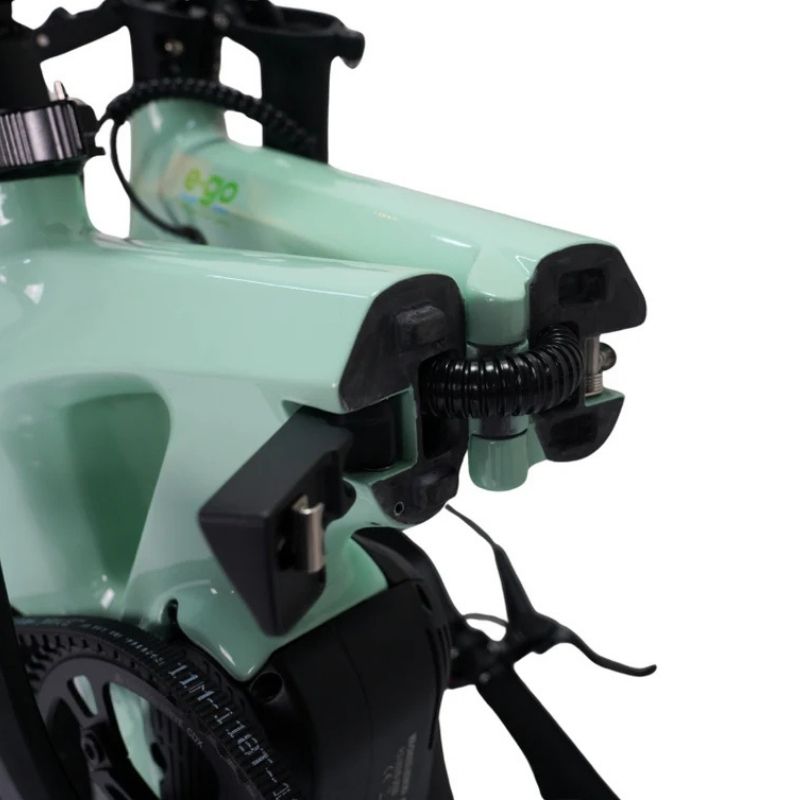 E-go_CarbonLite_-Folding Hinge